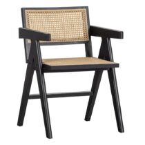 Čierna jedálenská stolička z borovicového dreva Gunn – WOOOD (Jedálenské stoličky)